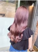 ピンク