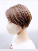 伸ばしかけの方におすすめ!ショートボブ