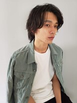 黒髪ウルフヘア×ウェーブスタイル