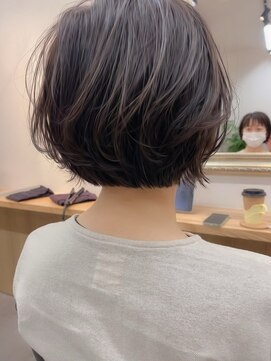 ロット 横浜(lot) ふんわりショート/ミニボブ/髪質改善[横浜駅]