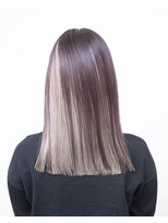 ルプラ ガーデン(le-pla garden) インナーカラー#ミディアムレイヤー#ケアブリーチ#ダブルカラー