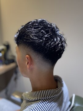 エクファフォーメン(EX-FA FOR MEN) ダークアッシュ/アッシュブラック/カルマパーマ/ベリーショート