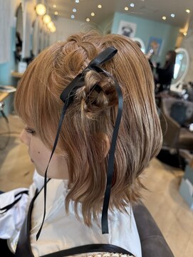 アンフィ 矢向(Anphi) 1-4 推し活ヘアアレンジ