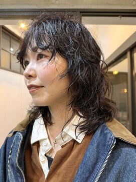 ナループロアオハナ(Nalu pu loa ohana) ウルフパーマ/パーマ/ゆるめパーマ/レイヤーパーマ/表参道