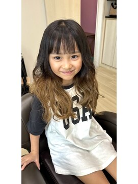 レボア スタイル(REVOIR style) グラデーションカラー