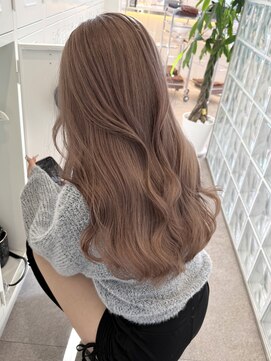 サンク 原宿 表参道(cinq) 原宿ミルクティーケアブリーチベージュカラーレイヤーカット前髪