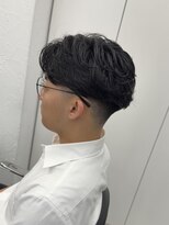 グルーマーズトウキョウ(GROOMER/S TOKYO)&nbsp;メンズ/men's/ニュアンスパーマ/リバースセンターパート