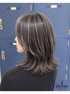 ブルーム 八千代緑が丘(bloom) 黒髪白髪を活かした地毛ハイライト