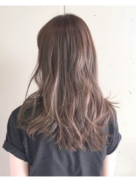 エフ アヴェダ 木の葉モール橋本(F AVEDA) セピアベージュ