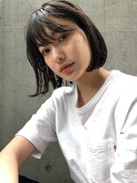 シンプル×切りっぱなしボブ