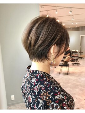 ジルバイジアン(JILL by GIEN) スプリングショートボブ