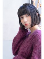 テイラー(Taylor)&nbsp;【Taylor】大宮　ツヤ感ラベージュ×ミニボブ