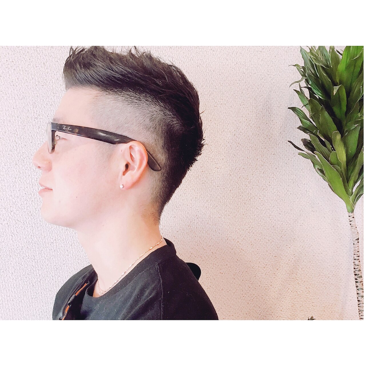 【メンズコースA】　メンズカット+眉カット+1シャンプー　6400→6200