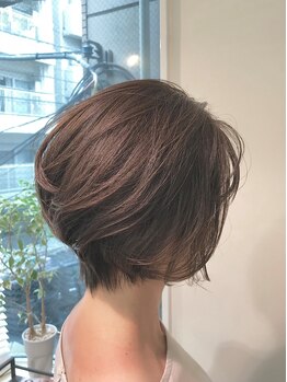 エヌズ(enuzu)の写真/《エイジングケアに特化サロン》大人女性の髪のお悩みに寄り添うカウンセリングが高評価の「enuzu」