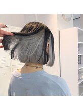 ボックスミコ(Box mico.)&nbsp;インナー多めのブラック＆シルバーホワイトで個性オシャレ☆