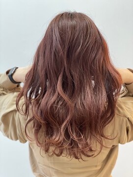 アズビー(azBBB) 【佐賀/ａｚＢＢＢ】ブリーチなしのピンクカラー×波巻き