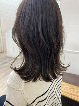 ナンバー アンフィール 渋谷(N° anfeel) 【雨宮】@sayumiyaaa 外ハネエギョモリ/渋谷/道玄坂/表参道