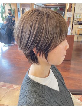 浪漫館 サンク(CINQ) 天子の羽バングショート＠岩下