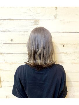 フィックスヘアー なんば(FIX-hair) ツートーンカラー