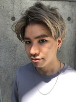 メロン 恵比寿(MERON)&nbsp;ハイトーン×センターパート[20代30代40代50代][恵比寿]