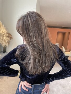 ノラギンザユー(NORA GINZA/U) オフィスで浮かないハイライト