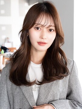 エインアンリー 明治神宮前(AIN.ANLY.) ☆レイヤーカット毛先ワンカールくせ毛風カール薄めバングデジパ