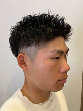 インフィニィト ネオ(INFINITO NEO) ツイストパーマ