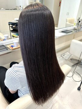 ヘアメイク ルエル(Hair Make Ruelle) ナチュラルストレート