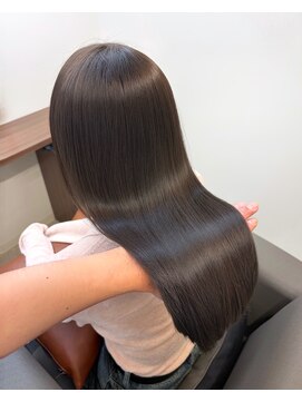 ピコット(P cott) 透明感暗めグレージュ