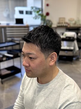 グリッター(GLITTER) 刈り上げスタイル