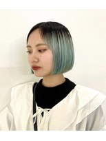 ジェスター(JESTER)&nbsp;〈noe〉ミントグリーン×ルーツブラックのパツっとボブ