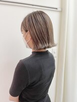 チェレ ブラン 堺東店(Chere brun) ダブルカラーミルクティーベージュ×ショートボブ×外ハネボブ