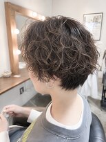 ビハインドザカーテン(BEHIND THE CURTAIN) 抜け感ショートパーマ×くせ毛風レイヤー