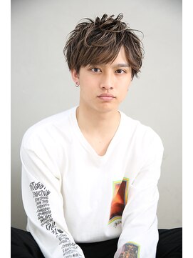 ネオリーブエクラ 上野御徒町店(Neolive eclat) ツーブロッククラウドマッシュアップバングアースカラー