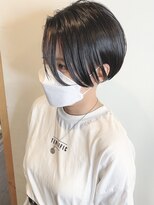 ステア ケース(stair case)&nbsp;黒髪センターパート　ハンサムショート　前髪なし