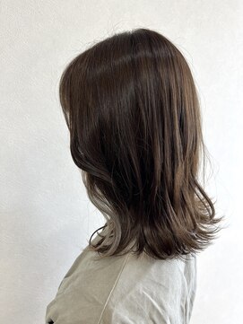 マロ(Maro) イヤリングカラー×ホワイトシルバー