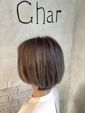 ガル(Ghar) ハイトーンミニボブ