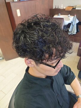 グルーマーズトウキョウ(GROOMER/S TOKYO) 【GROOMER/S 丸山】 ツイストスパイラルパーマ スタイル