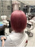 ビビットピンク