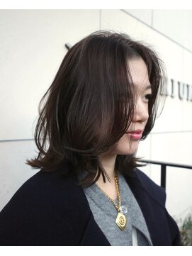ビュートリアム 広尾(BEAUTRIUM) 大人のこなれミディアムスタイル