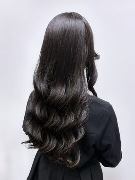 アールエーサロンモノクロ 秋葉原(RA SALON モノクロ) ヨシンモリ