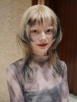 ピークアブー 原宿ハラカド(PEEK-A-BOO) ハイトーンカラー/デザインカラー/ハイトーンウルフ/金髪ウルフ