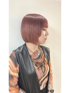 スーリール シュシュ(sourire chouchou) 切りっぱなしボブ