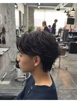 コワファースト長崎シャンプーボーイ 2nd(COIFF1RST 長崎 SHAMPOO BOY) フェザーショートメンズカットフェザーパーマメンズパーマ