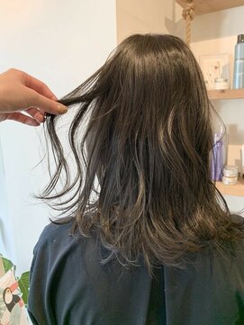 グランアージュ 北千住(grandage) 艶ゆる巻髪スタイル