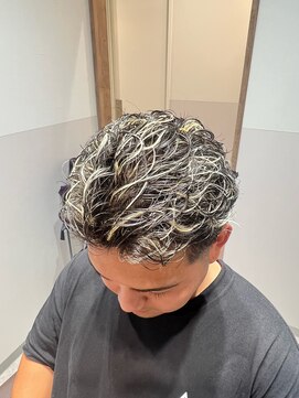 サロウィン 熊本上通り店(SALOWIN) 極道パーマ×ハイライト