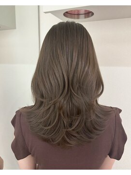 ムード(MOOD,) [銀座駅/レイヤーカット/髪質改善/前髪カット/酸性ストレート]