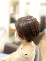 ヘアー グリーン(hair green)&nbsp;艶感たっぷり！大人の丸み美シルエットショート