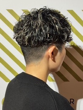 バーバーバー 四谷(BARBER-BAR) ビジネス爽やかソフトスペインカール