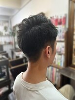 チアロルーチェ(Chiaro Luce)&nbsp;メンズメンズカットセンターパートリクルート刈り上げショート